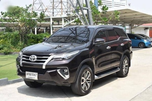 2019 TOYOTA Fortuner