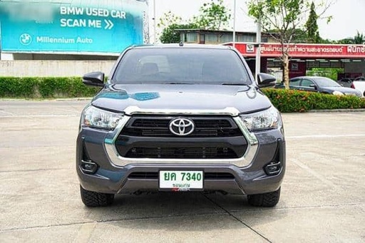 2023 TOYOTA Hilux