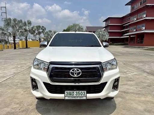 2018 TOYOTA Hilux