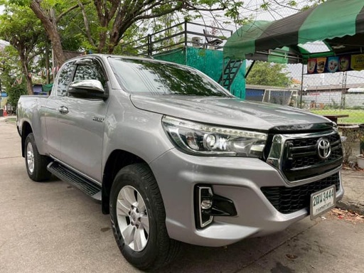 2018 TOYOTA Hilux, 