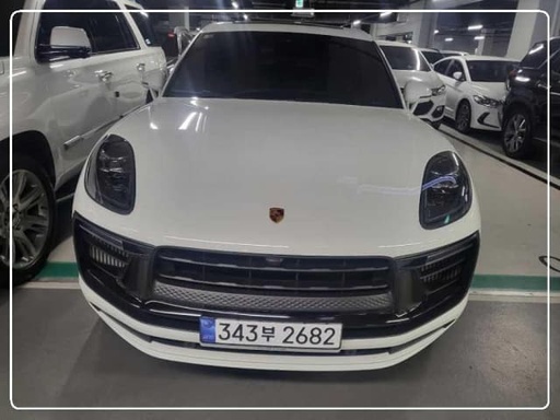 2022 Porsche MACAN