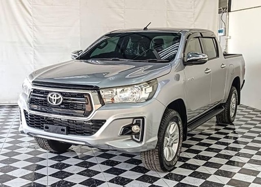 2020 TOYOTA Hilux