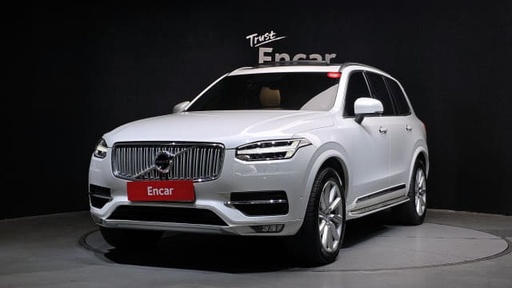 2019 VOLVO XC90