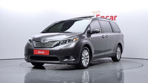 2017 TOYOTA Sienna