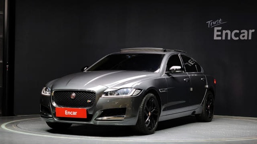 2018 JAGUAR XF