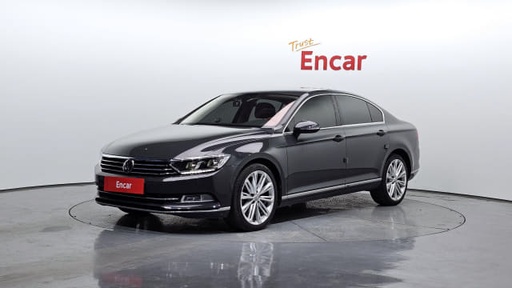 2018 VOLKSWAGEN Passat