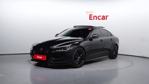 2019 JAGUAR XE