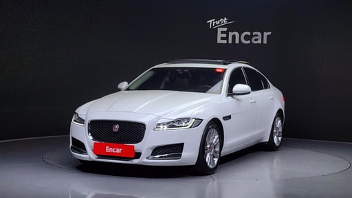2017 JAGUAR XF