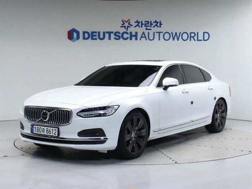 2021 VOLVO S90