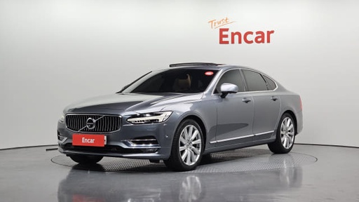 2018 VOLVO S90