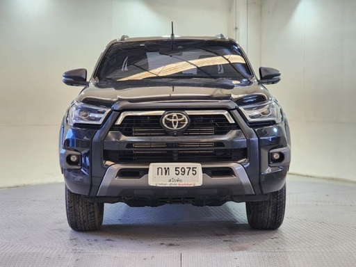 2022 TOYOTA Hilux