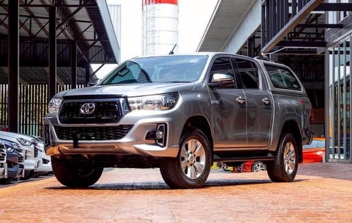 2018 TOYOTA Hilux