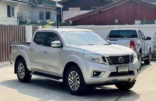 2019 NISSAN Navara