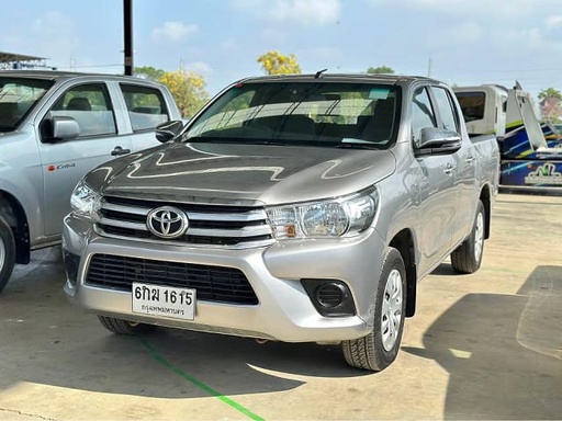 2017 TOYOTA Hilux