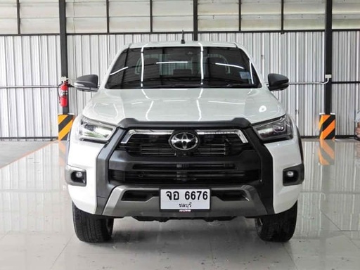 2021 TOYOTA Hilux