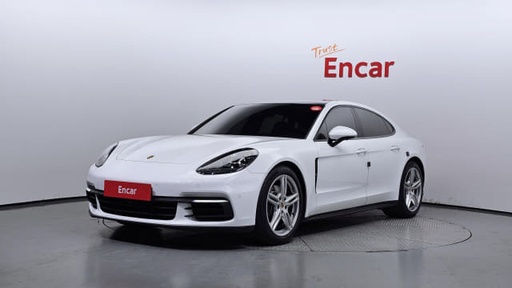 2018 Porsche Panamera