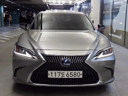 2021 LEXUS ES