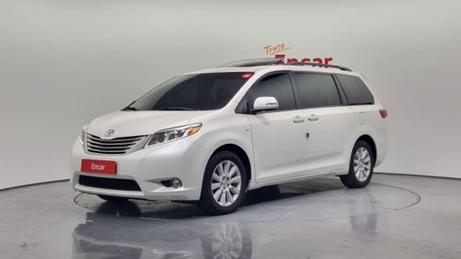 2017 TOYOTA Sienna