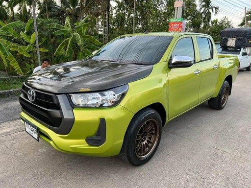 2022 TOYOTA Hilux