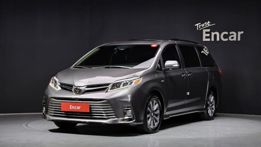 2018 TOYOTA Sienna