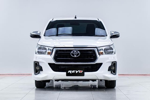 2018 TOYOTA Hilux
