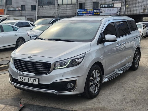 2018 KIA Carnival