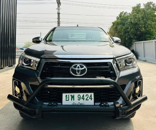 2017 TOYOTA Hilux