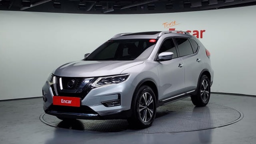 2018 NISSAN X-Trail