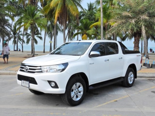 2018 TOYOTA Hilux