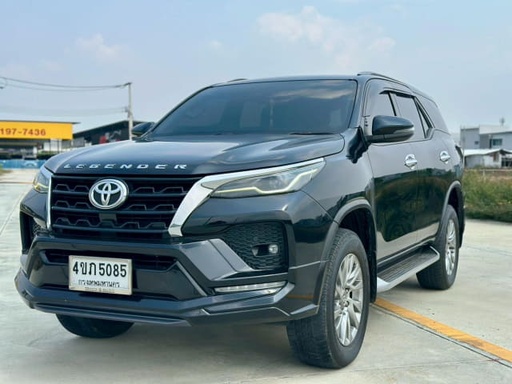 2021 TOYOTA Fortuner