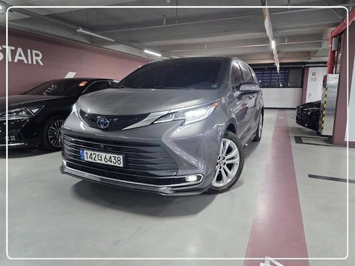 2022 TOYOTA Sienna