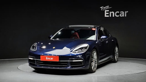 2018 Porsche Panamera