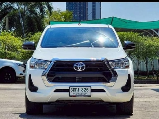 2022 TOYOTA Hilux, 