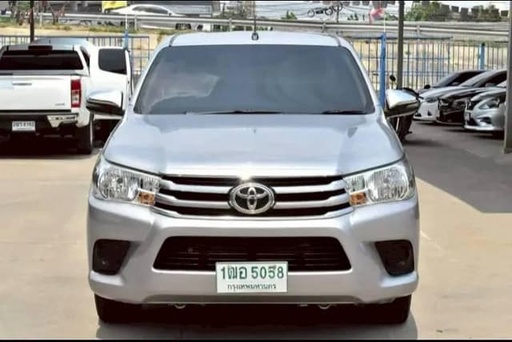 2017 TOYOTA Hilux