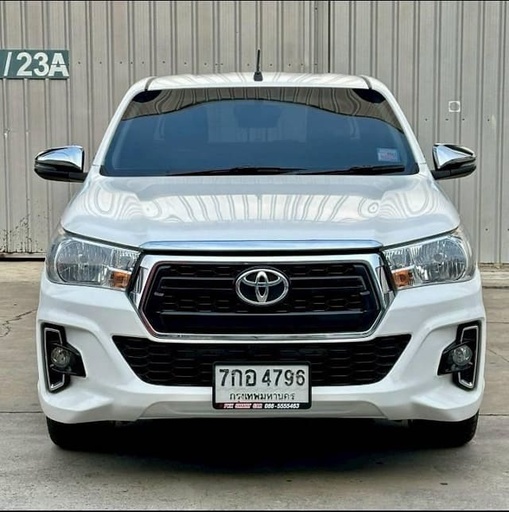 2018 TOYOTA Hilux