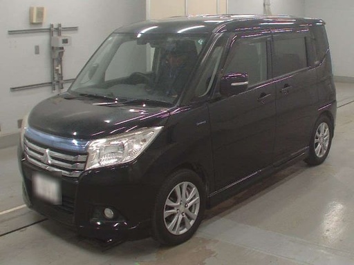 2017 MITSUBISHI Delica D2