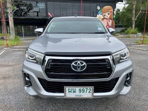 2019 TOYOTA Hilux