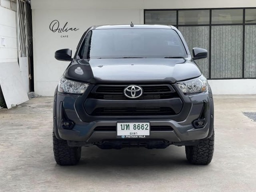 2023 TOYOTA Hilux