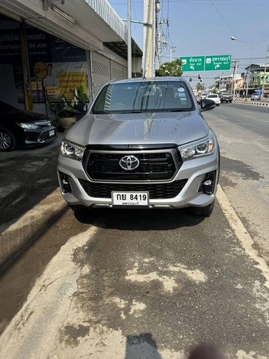 2018 TOYOTA Hilux