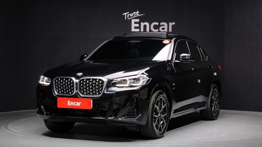 2023 BMW X4