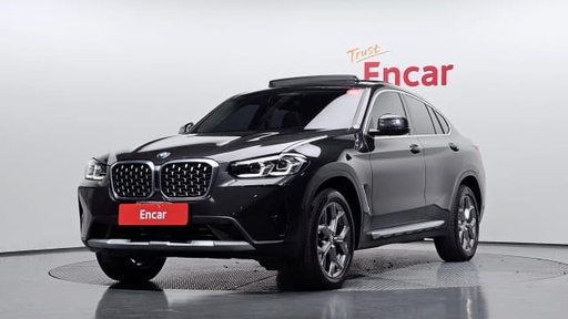 2023 BMW X4