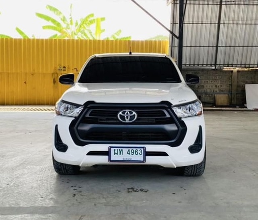 2021 TOYOTA Hilux