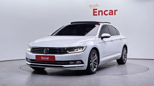 2018 VOLKSWAGEN Passat