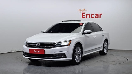 2018 VOLKSWAGEN Passat