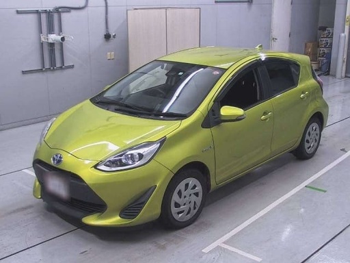 2018 TOYOTA Aqua