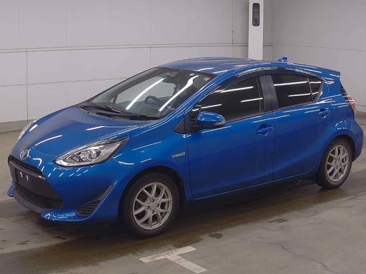 2018 TOYOTA Aqua