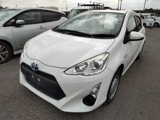 2017 TOYOTA Aqua