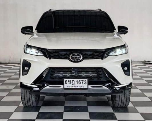 2021 TOYOTA Fortuner