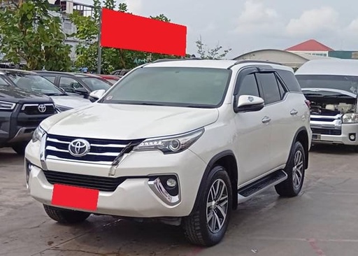 2018 TOYOTA Hiace Commuter