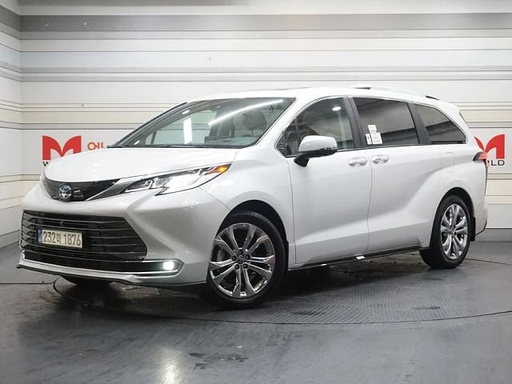 2023 TOYOTA Sienna